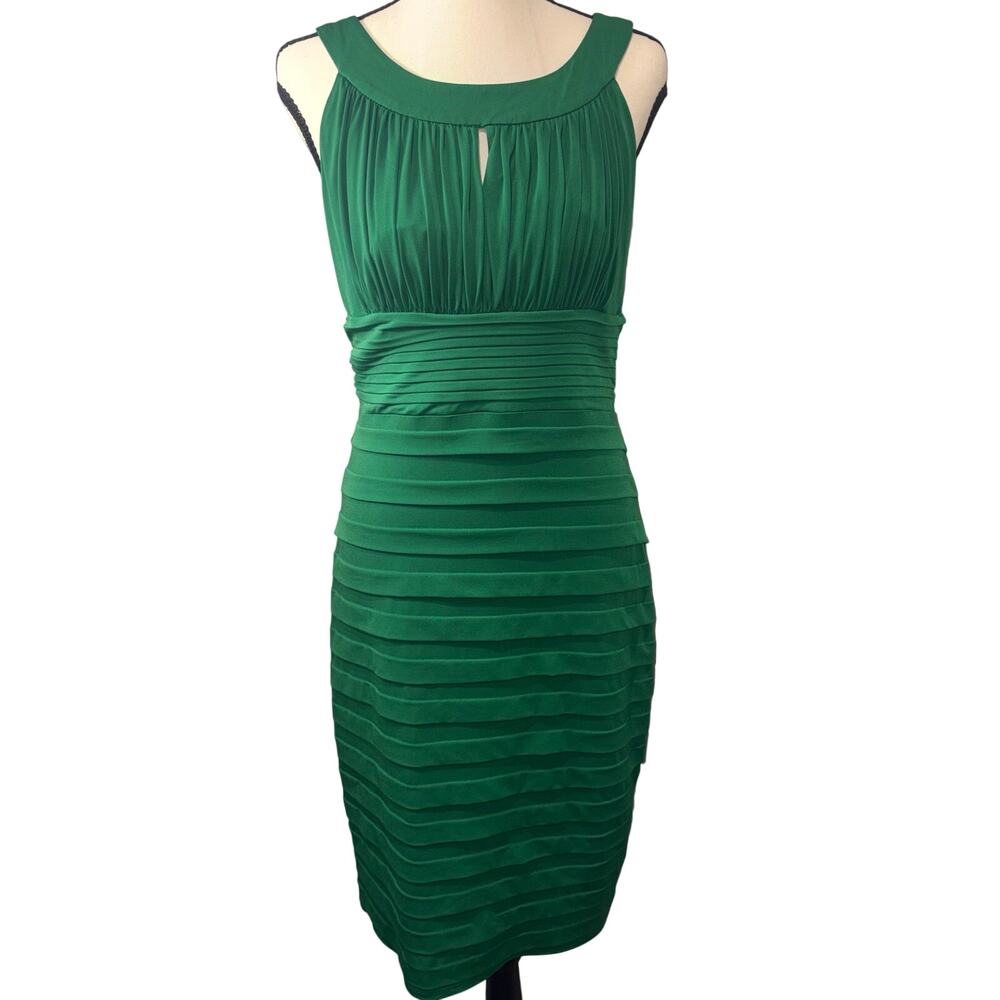 Curve Hugging AA Studio AA Emerald Green Shutter Pleated Keyhole Bodycon Dress